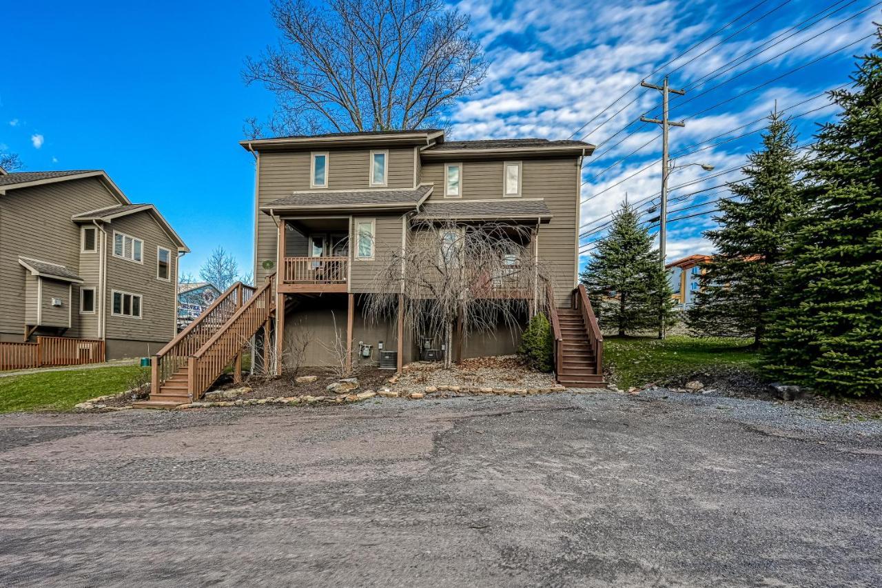 Roze Creek McHenry Exterior foto