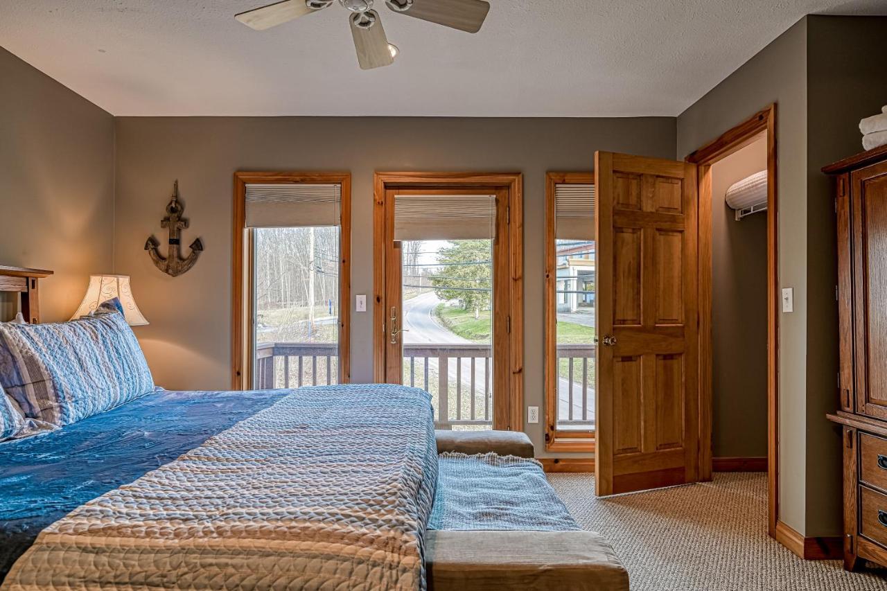 Roze Creek McHenry Exterior foto